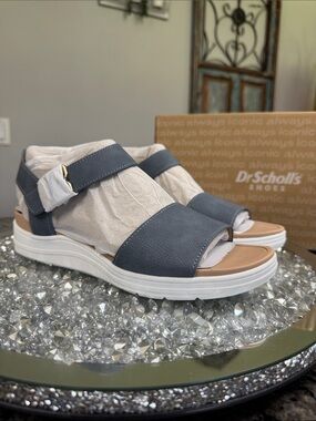 Dr. Scholl's time off sky Blue white Platform Sandals NEW 8.5